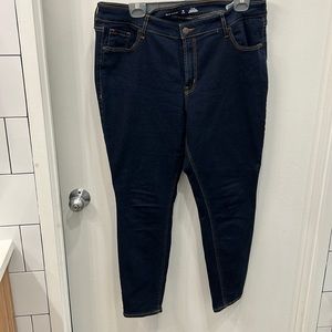 Old Navy Super Skinny Rockstar dark blue jeans worn once
